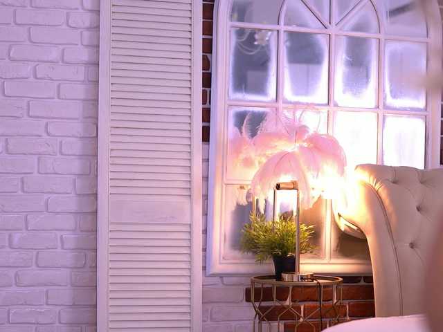 MetishaDusk live cam on BongaCams