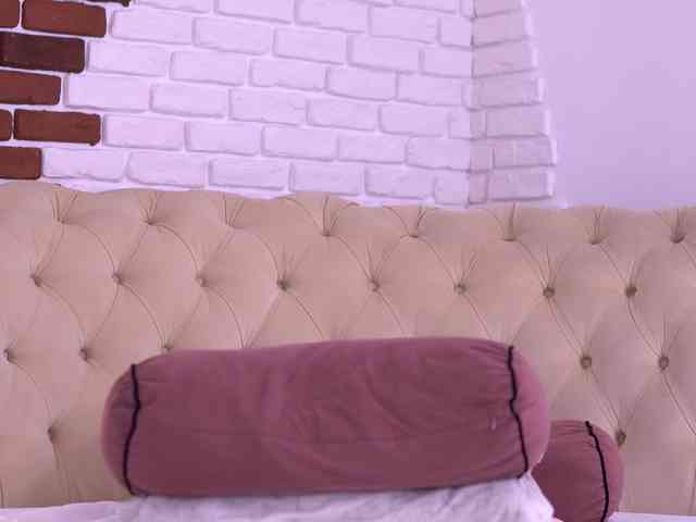 MetishaDusk webcam