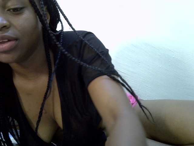 Caster001 live cam on BongaCams
