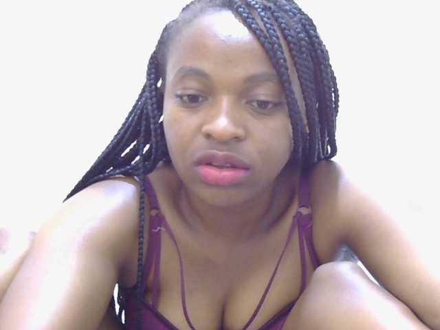 Caster001 live cam on BongaCams