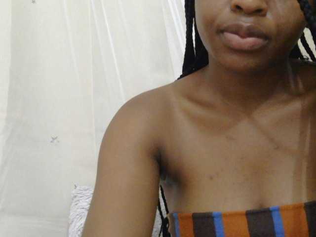 Caster001 live cam on BongaCams