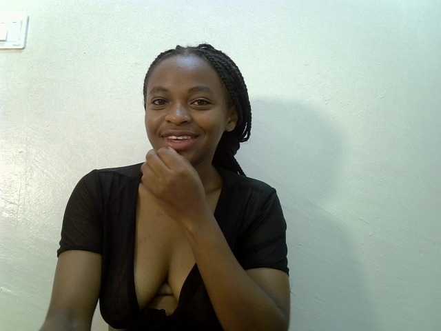 Caster001 live cam on BongaCams
