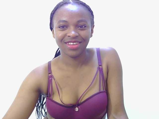 Caster001 live cam on BongaCams