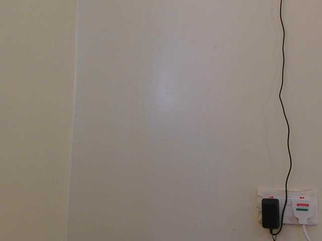 Caster001 live cam on BongaCams