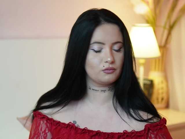AdelineMoon live cam on BongaCams