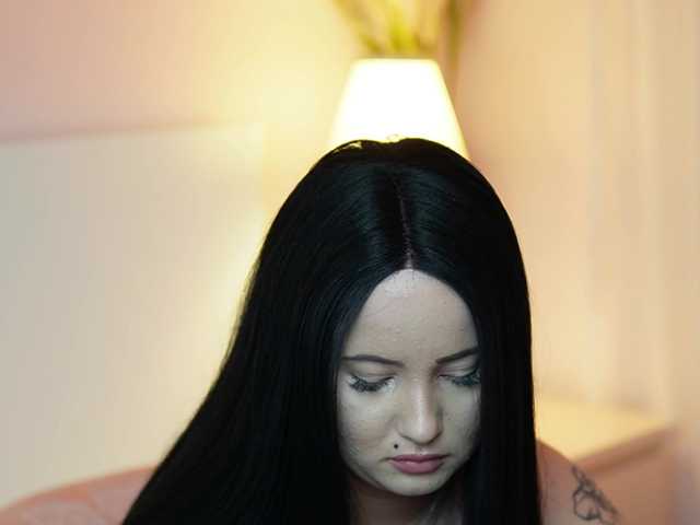AdelineMoon live cam on BongaCams