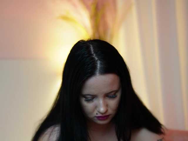 AdelineMoon live cam on BongaCams