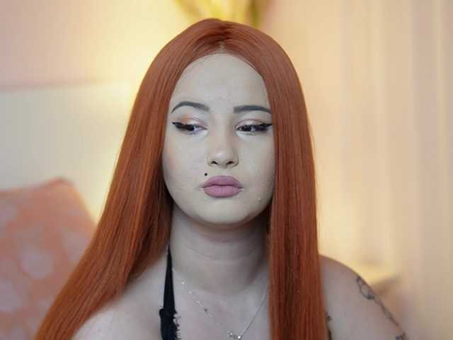 AdelineMoon live cam on BongaCams