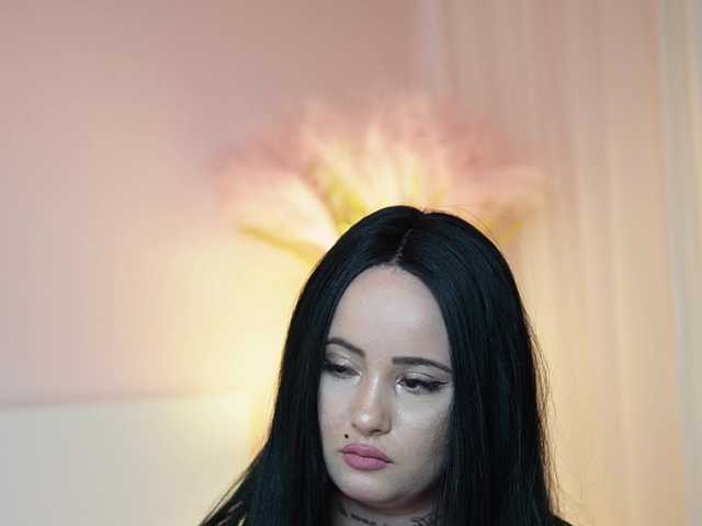 AdelineMoon live cam on BongaCams