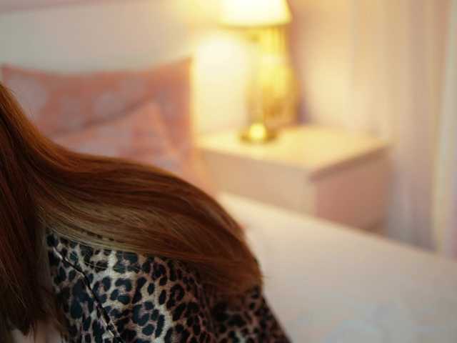 AdelineMoon live cam on BongaCams