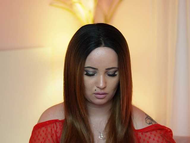 AdelineMoon live cam on BongaCams
