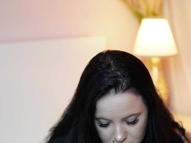 AdelineMoon live cam on BongaCams