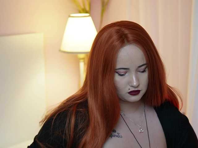AdelineMoon live cam on BongaCams