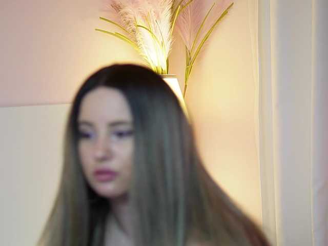 adelinemoon live sex show
