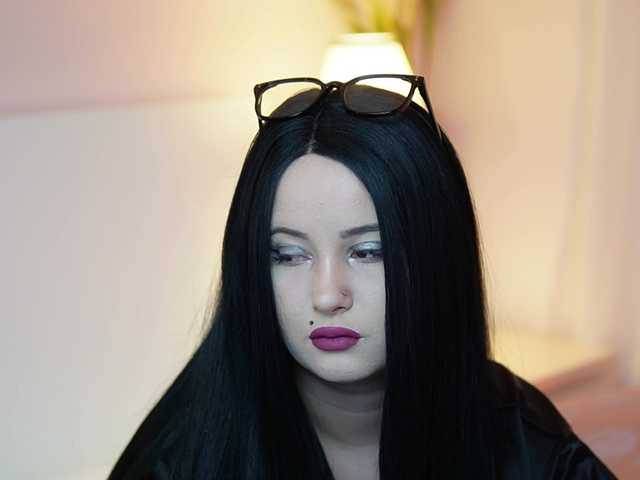 AdelineMoon live cam on BongaCams