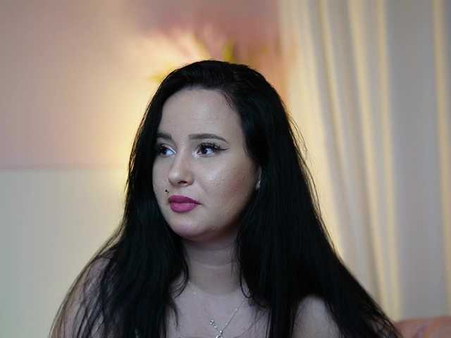 AdelineMoon live cam on BongaCams