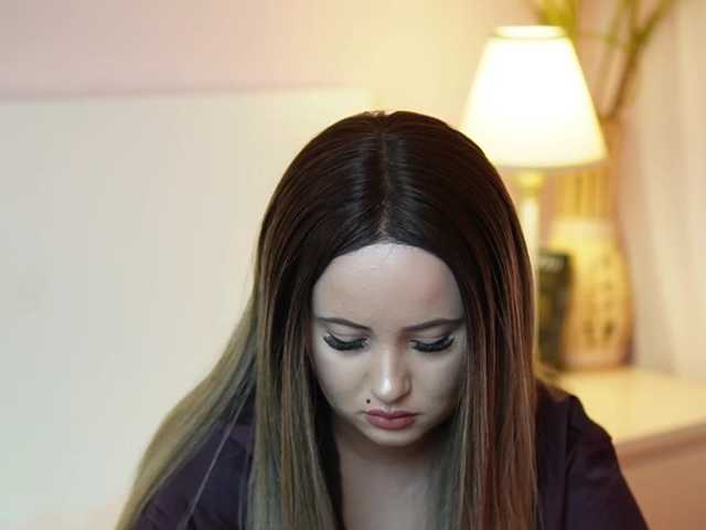 AdelineMoon live cam on BongaCams