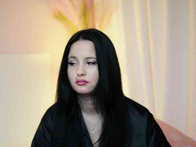 AdelineMoon webcam