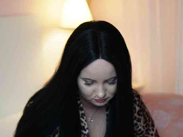 AdelineMoon webcam