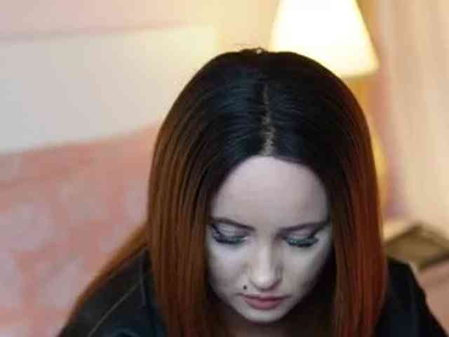 AdelineMoon webcam