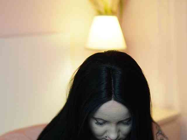 AdelineMoon webcam