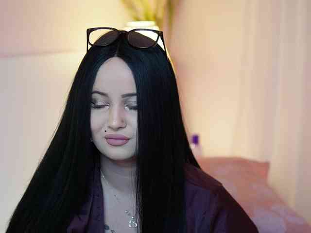 AdelineMoon webcam