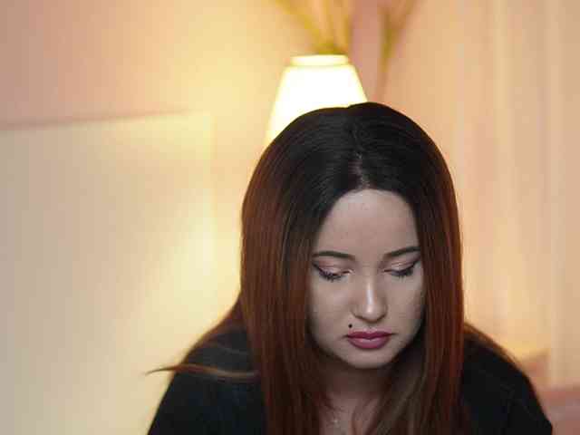 AdelineMoon webcam
