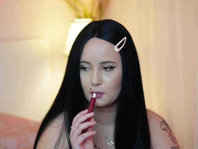 AdelineMoon webcam