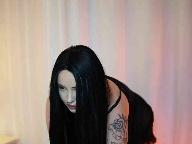 AdelineMoon webcam
