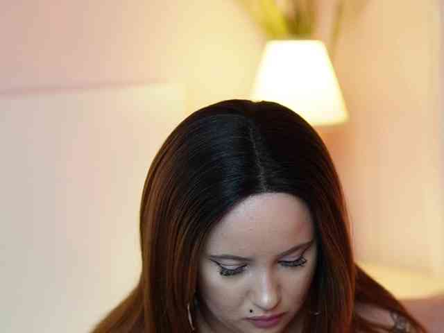 AdelineMoon webcam