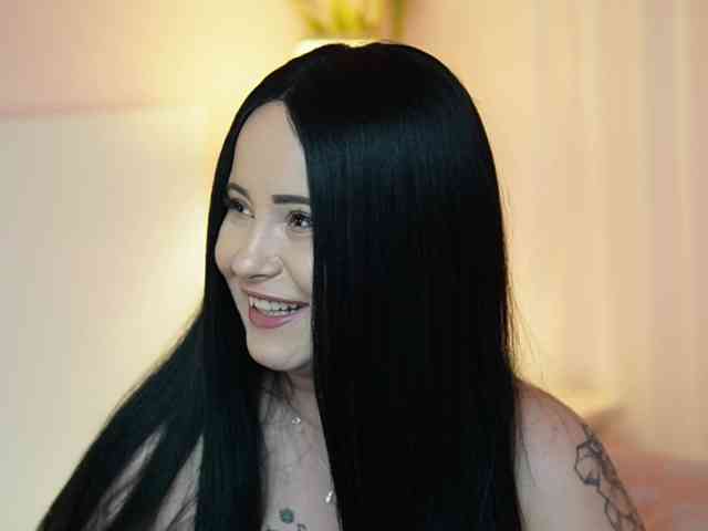 AdelineMoon webcam