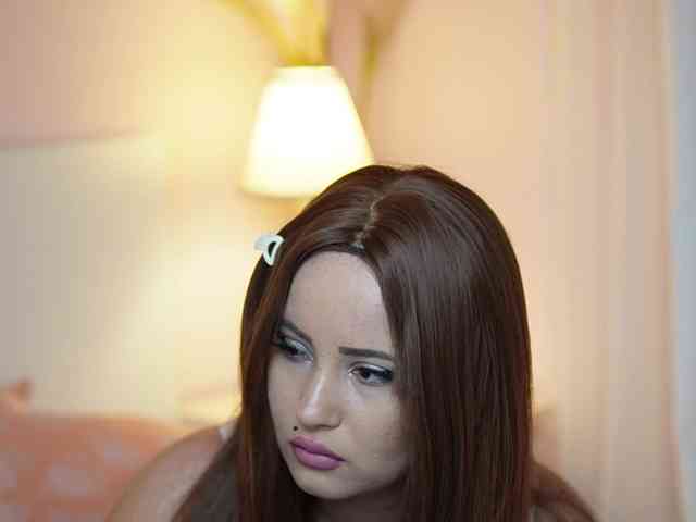 AdelineMoon webcam
