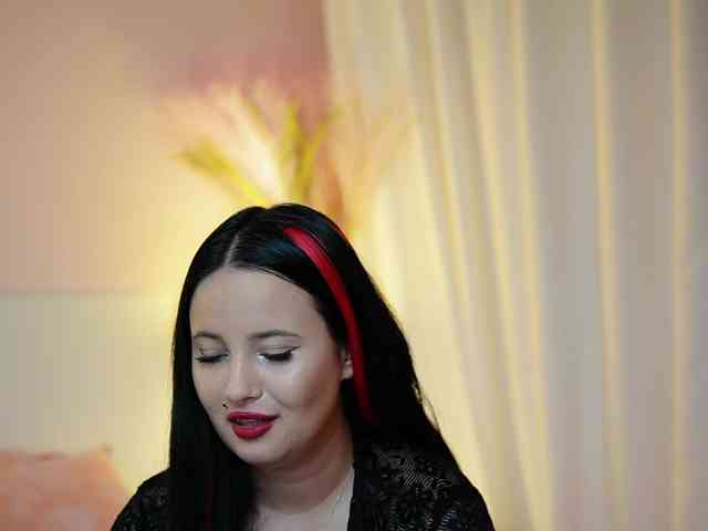 AdelineMoon webcam