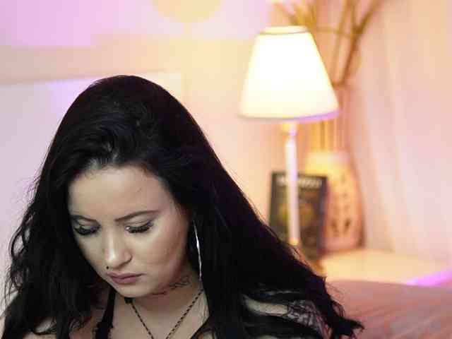 AdelineMoon webcam