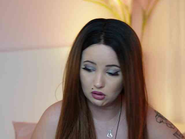 AdelineMoon webcam