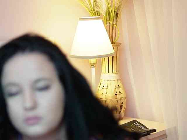 AdelineMoon webcam