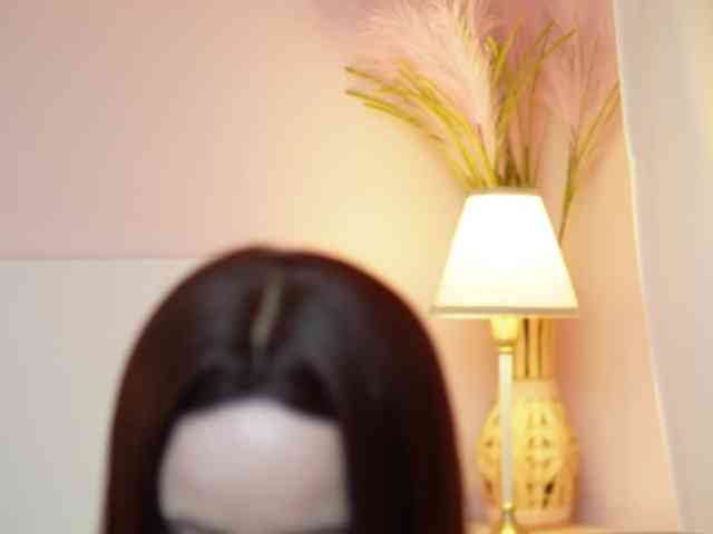 AdelineMoon webcam