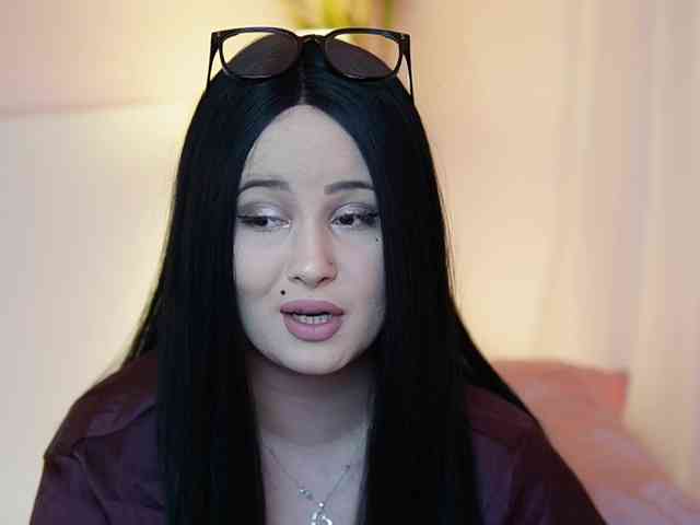 AdelineMoon webcam