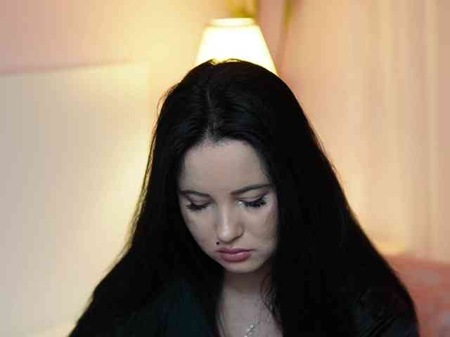 AdelineMoon webcam