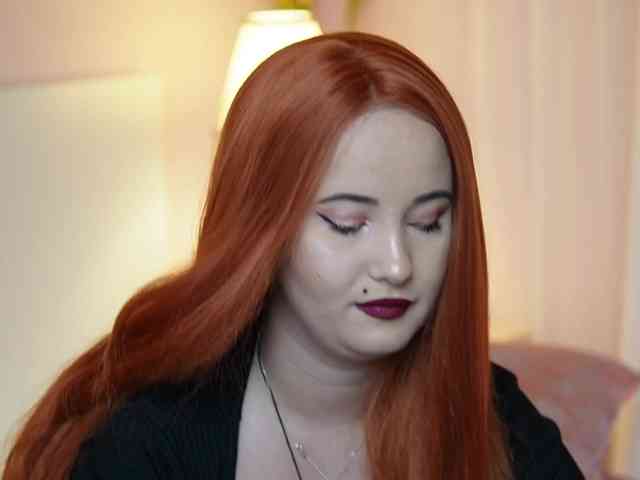 AdelineMoon webcam