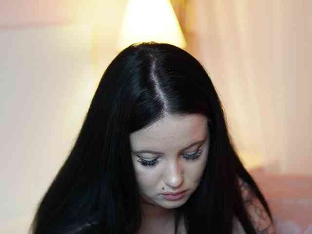 AdelineMoon webcam