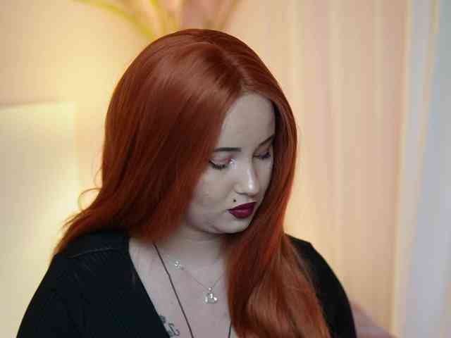 AdelineMoon webcam