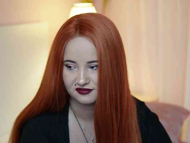 AdelineMoon webcam