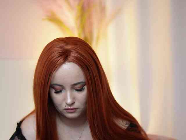 AdelineMoon webcam