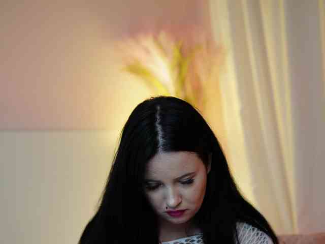 AdelineMoon webcam