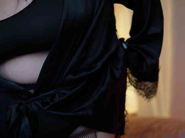 AdelineMoon webcam