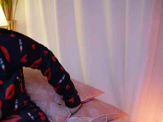AdelineMoon webcam