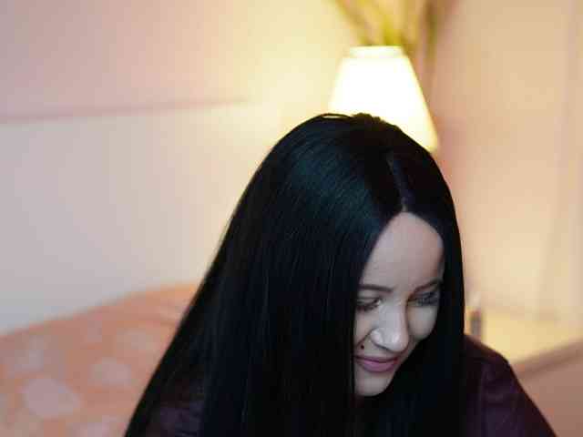 AdelineMoon webcam
