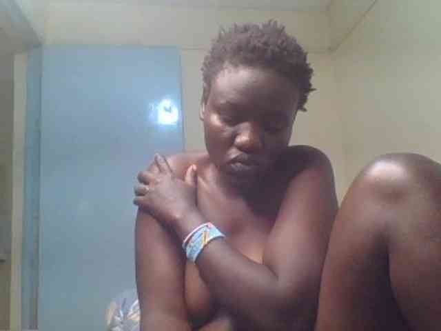 Sexxydaphine1 webcam