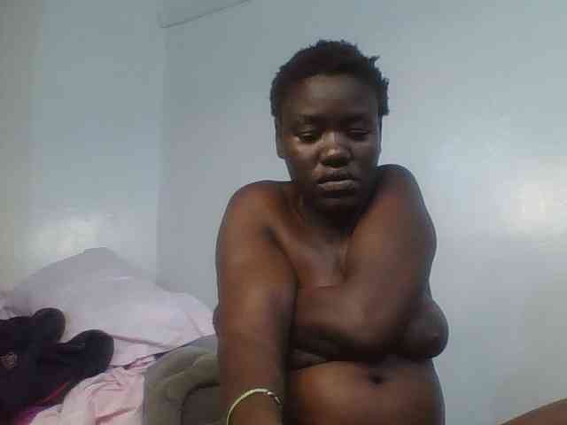Sexxydaphine1 webcam